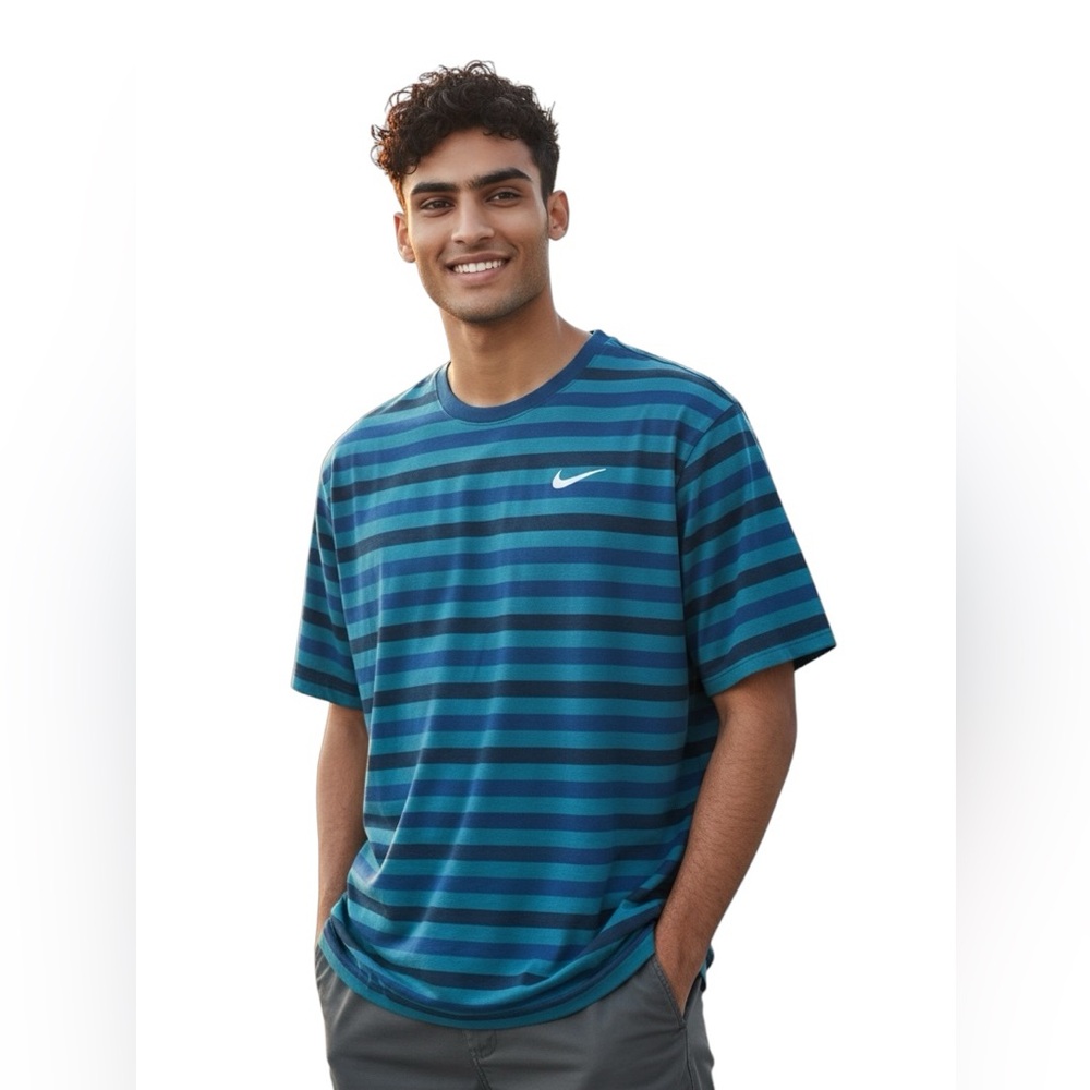 Nike Dri-Fit striped shirt sleeve shirt